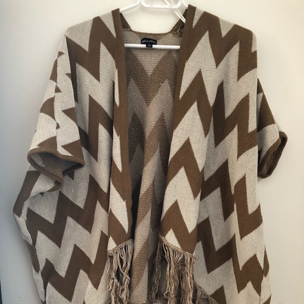 Poncho 🖤